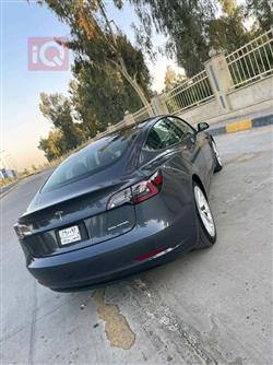 تسلا موديل 3